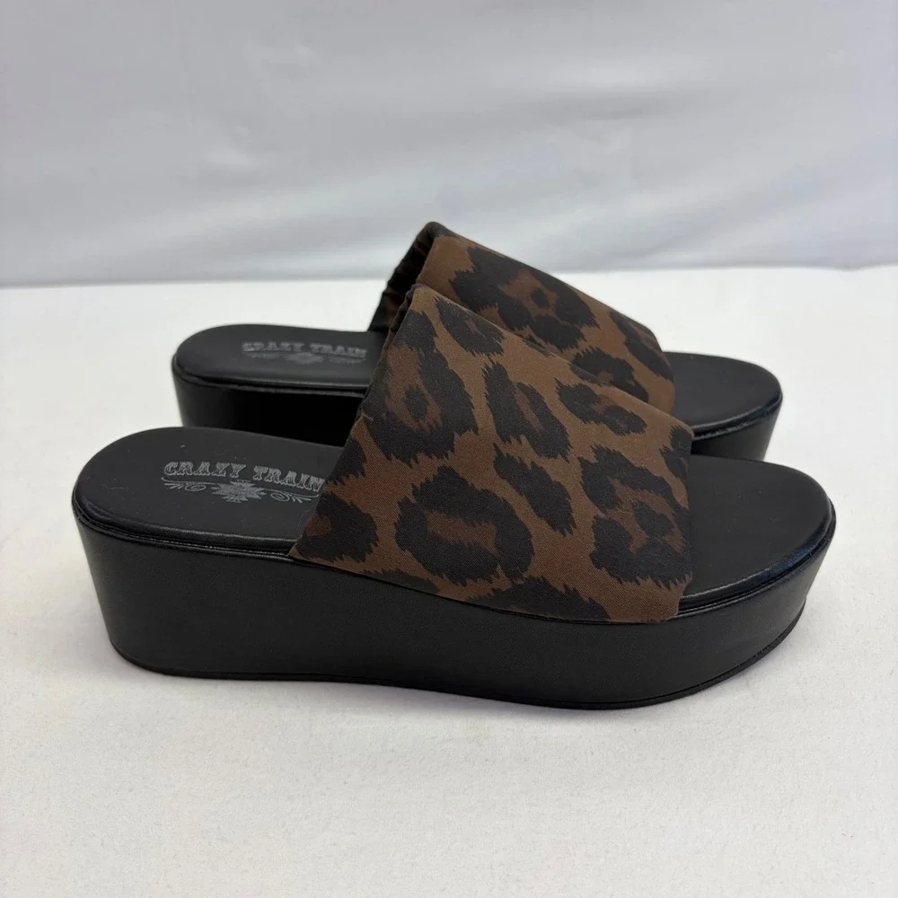 Crazy Train Leopard Platform Sandals Womens 6 Brown Black Animal Print Slides